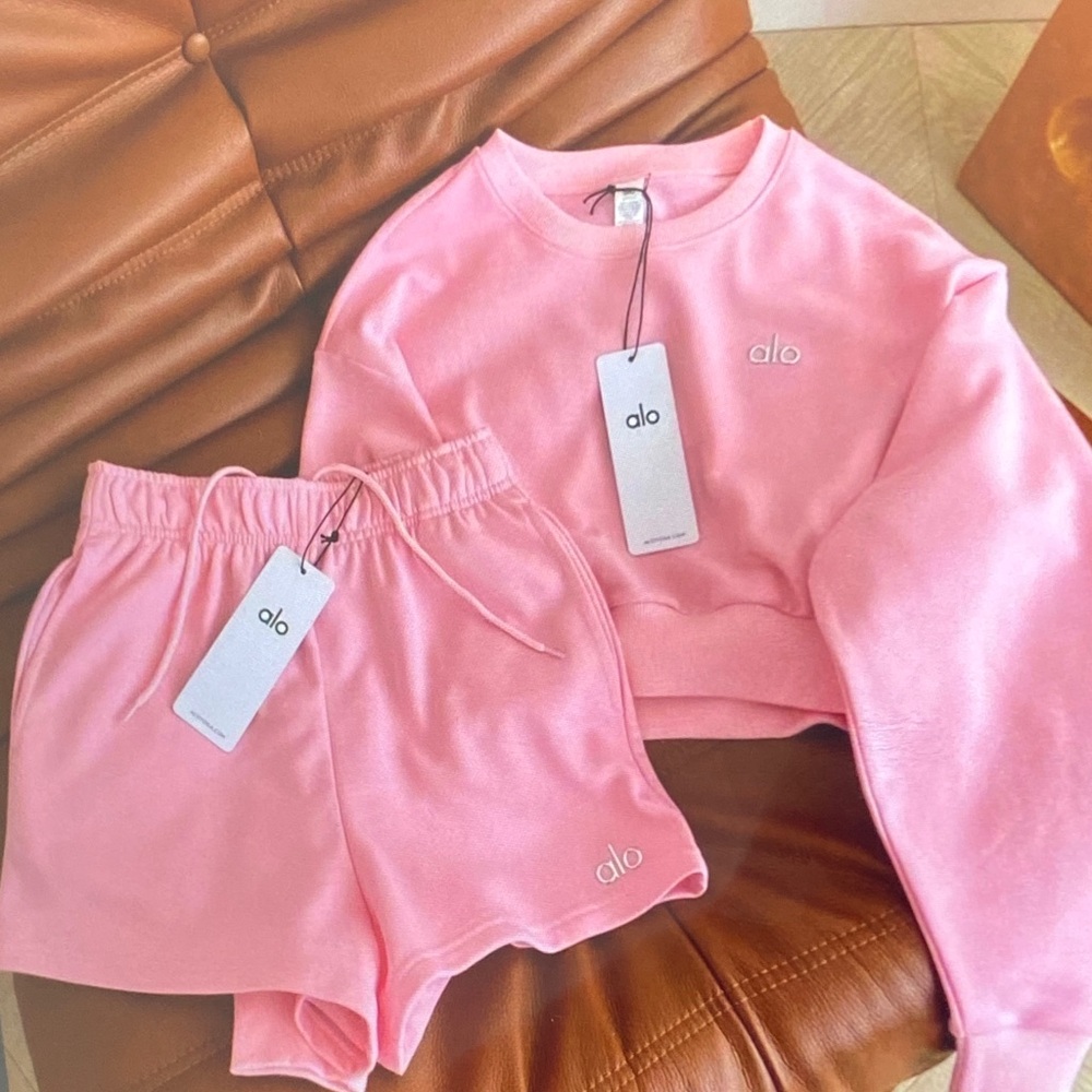 ALO Yoga Soft Pink Cropped Sweatshirt and Shorts Set